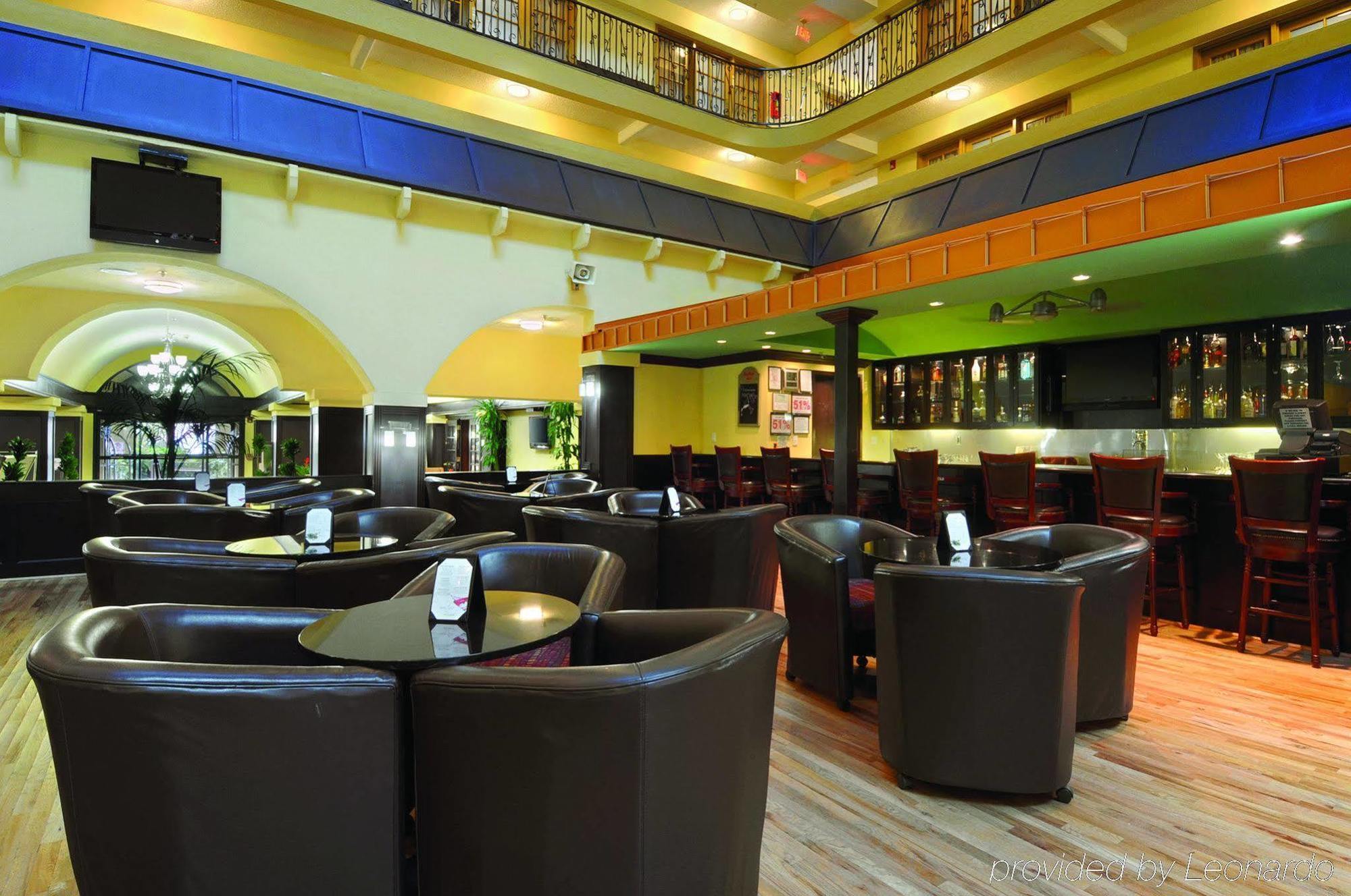 Crowne Plaza Suites Houston - Near Sugar Land Restaurante foto